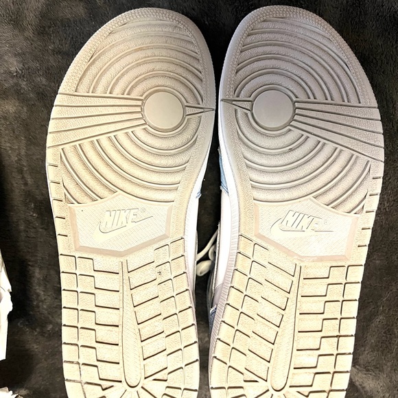 Jordan 1 Retro High OG Hyper Royal Men Shoes Mens Size 12 - Picture 7 of 9